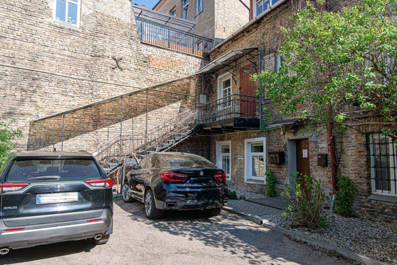 Spacious 2-Bedroom Apartment With Sauna In Vilnius Old Town By Urban Rent Εξωτερικό φωτογραφία